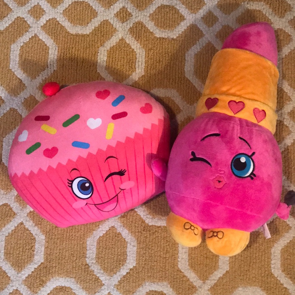 Shopkins pillows